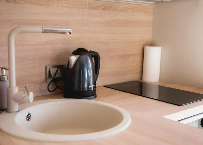 Lilly With Pool And Terrace *