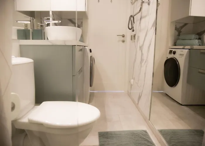 Lilly With Pool And Terrace *