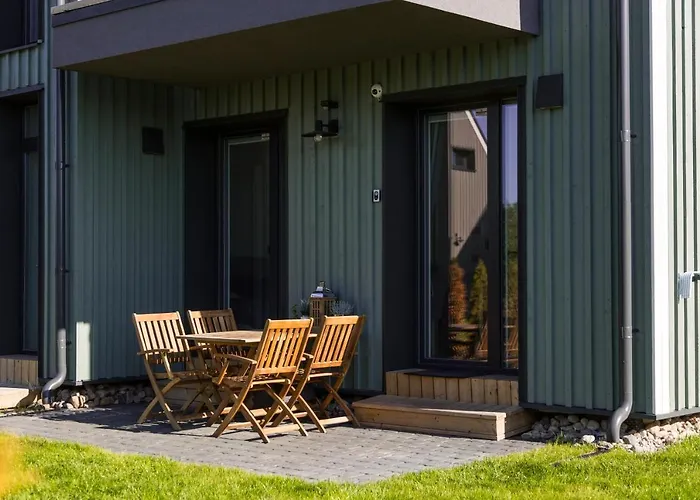 Lilly With Pool And Terrace *