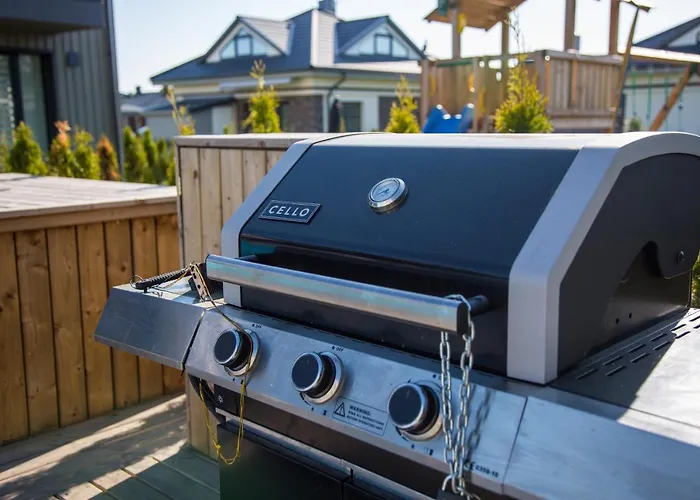 Апартаменти Lilly With Pool And Terrace *